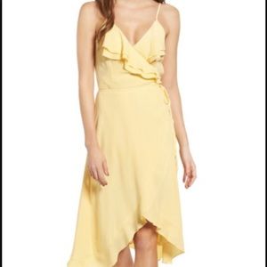 LIKE NEW. LEITH Yellow wrap dress