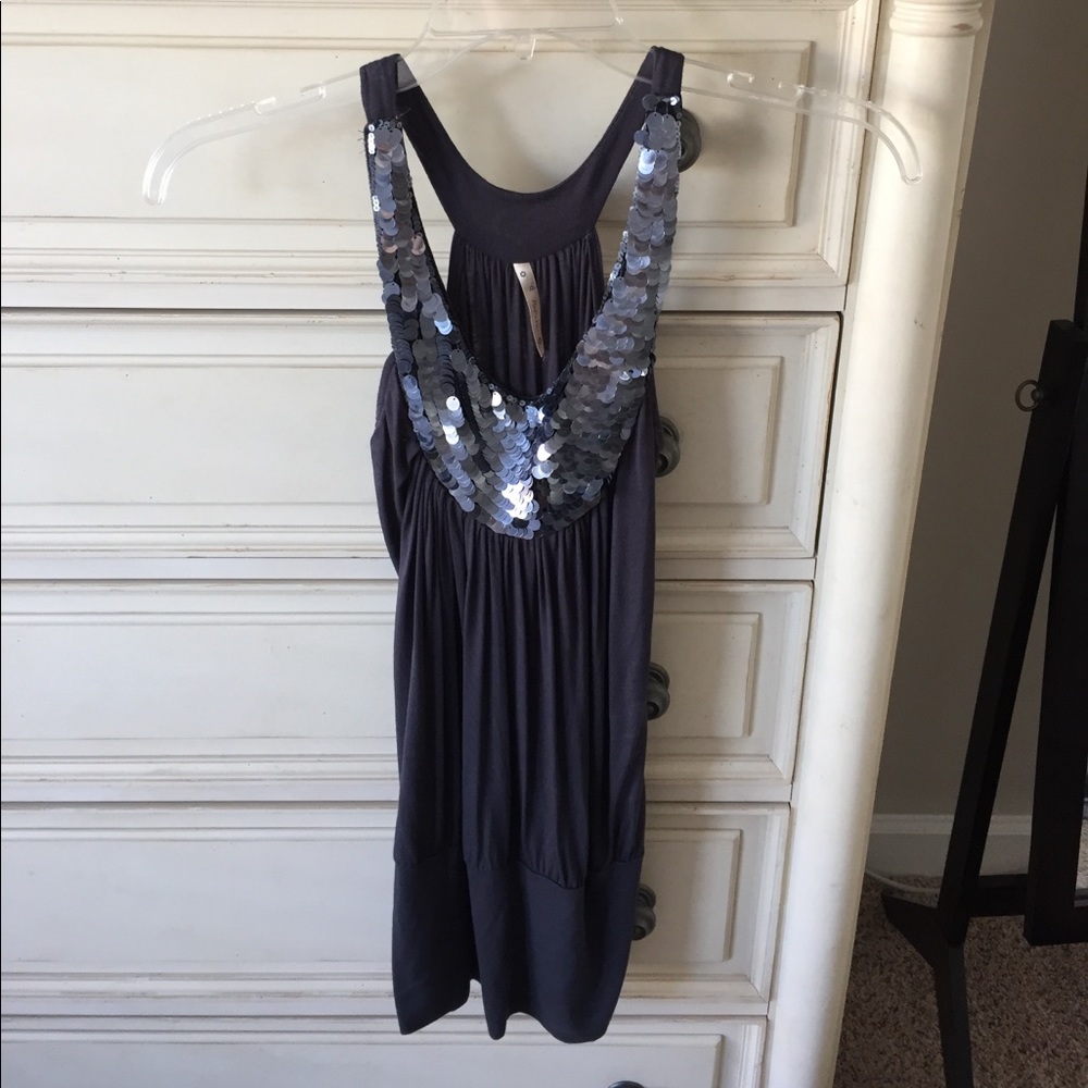 Dark grey tank top with shimmery scales