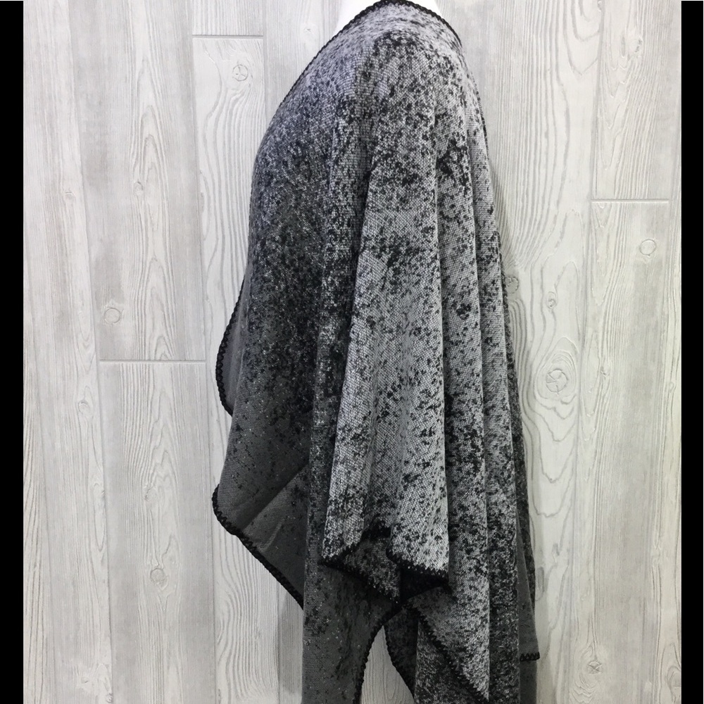SOLD Shawl Poncho - Picture 2 of 7