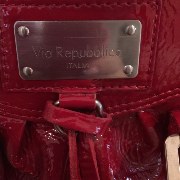 VIA REPUBBLICA RED BAG - Picture 3 of 6