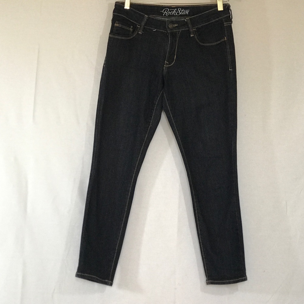 Dark washed skinny jeans