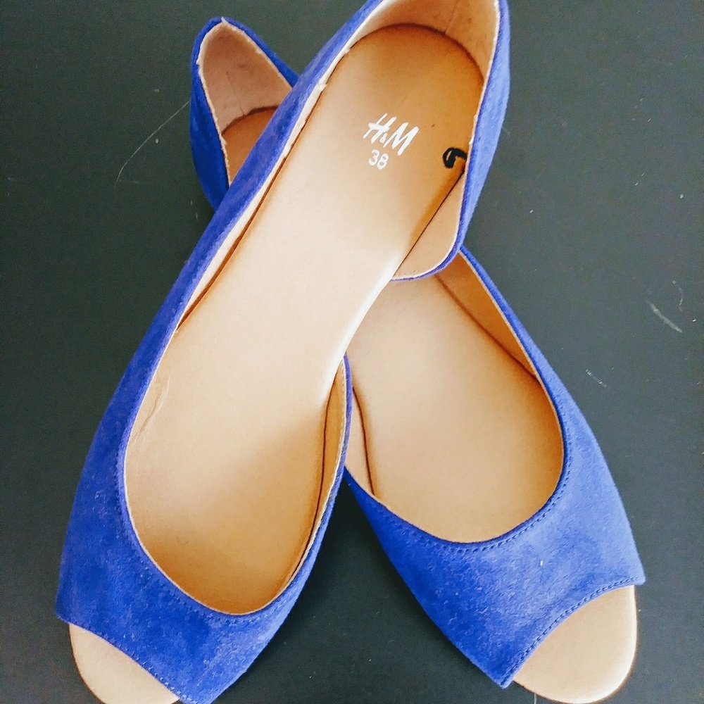 H&M peep toe/side out flats