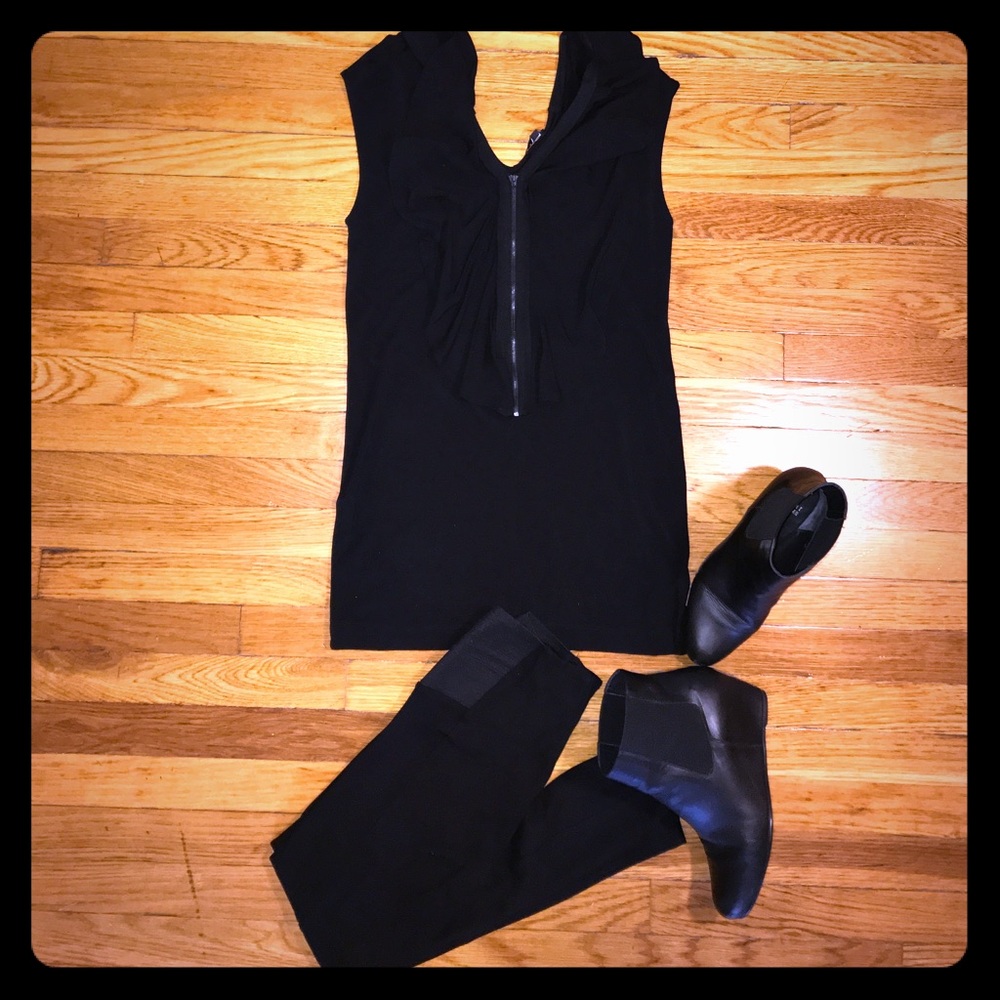 Tunic-style Theory top