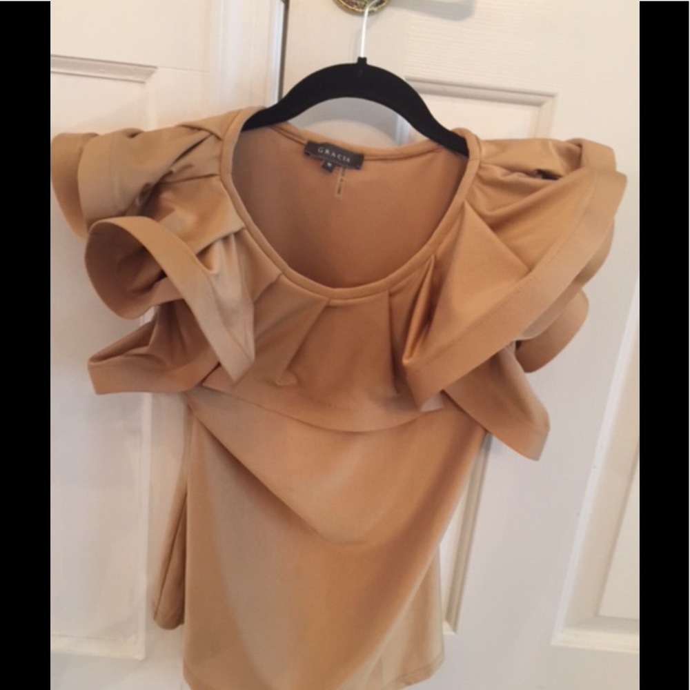 GRACIA RUFFLE TOP BLOUSE SIZE MEDIUM
