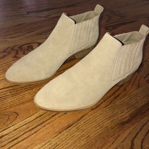 Dolce Vita. Nordstrom rack.