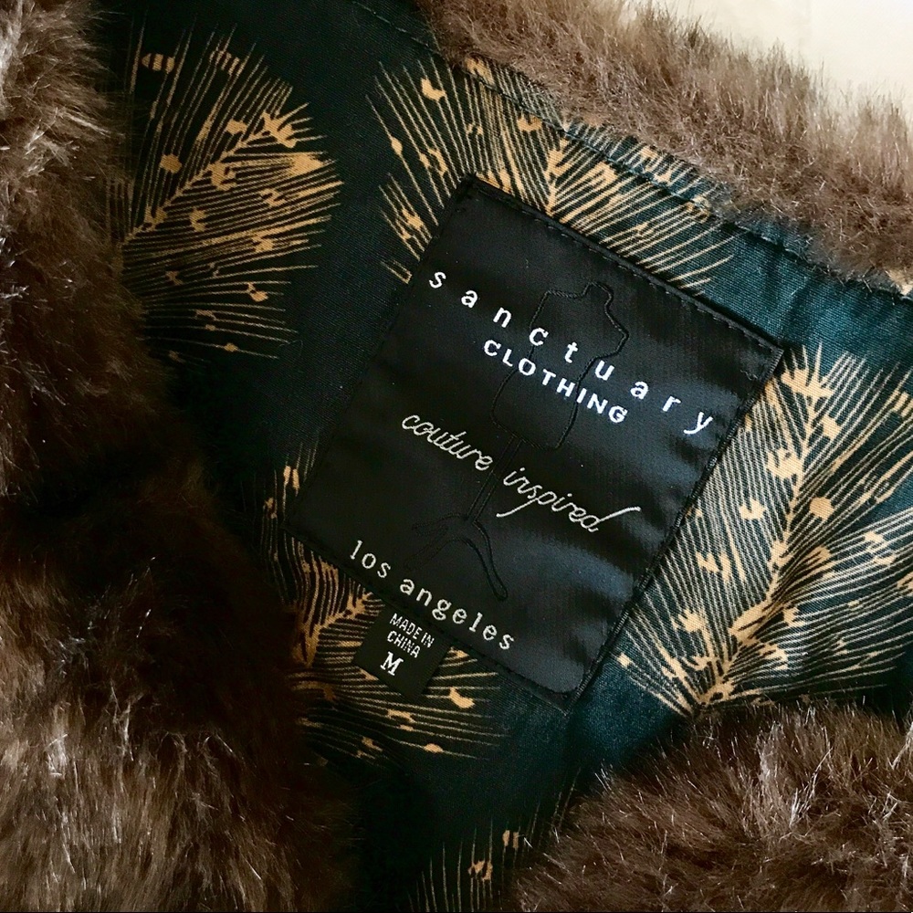 Anthro Luxurious Faux Fur Vest - Picture 2 of 8