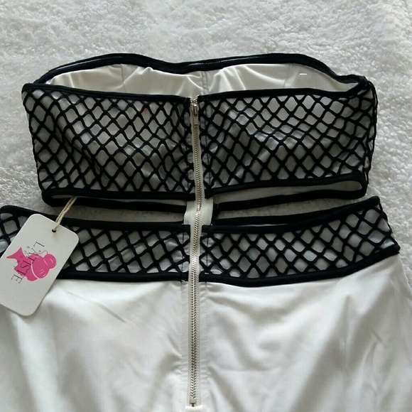 La'tiste Dress - Picture 4 of 5