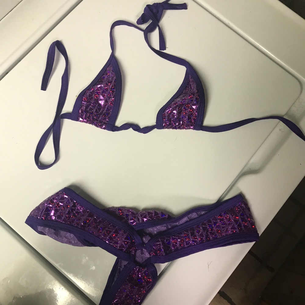 MICRO Bikini w/ scrunch butt