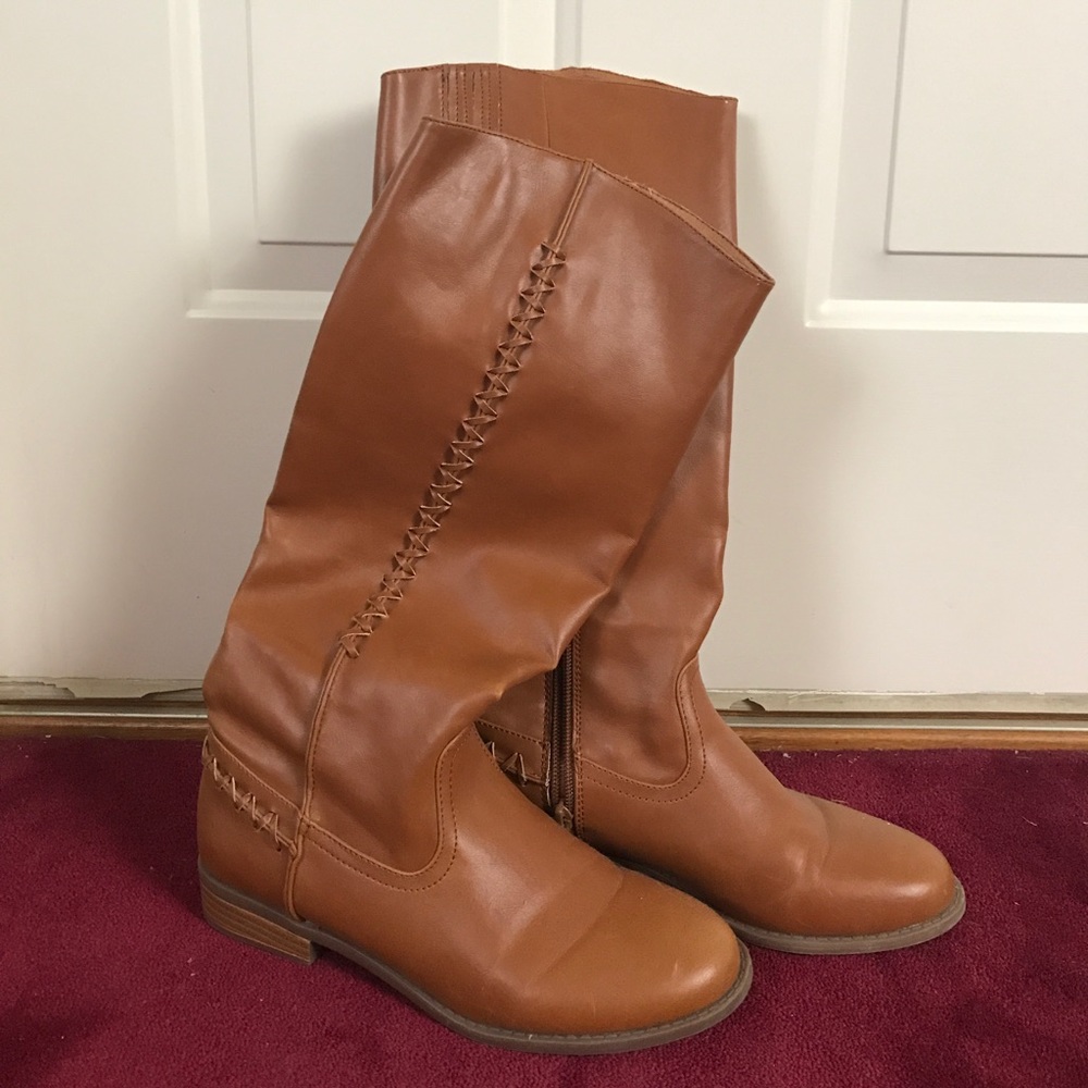 Tan Boots