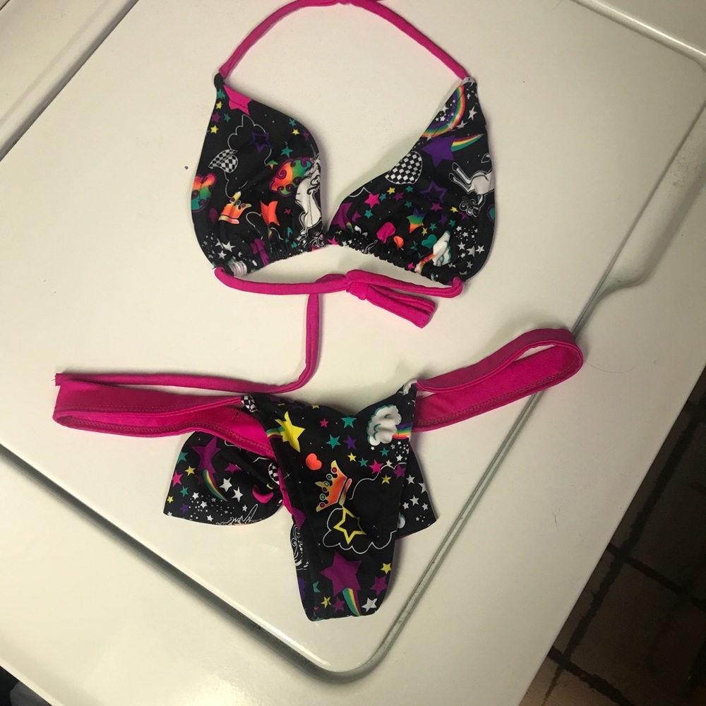 Thong Bikini w/ Bow on butt