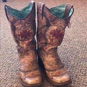 Meet your Posher, Macy