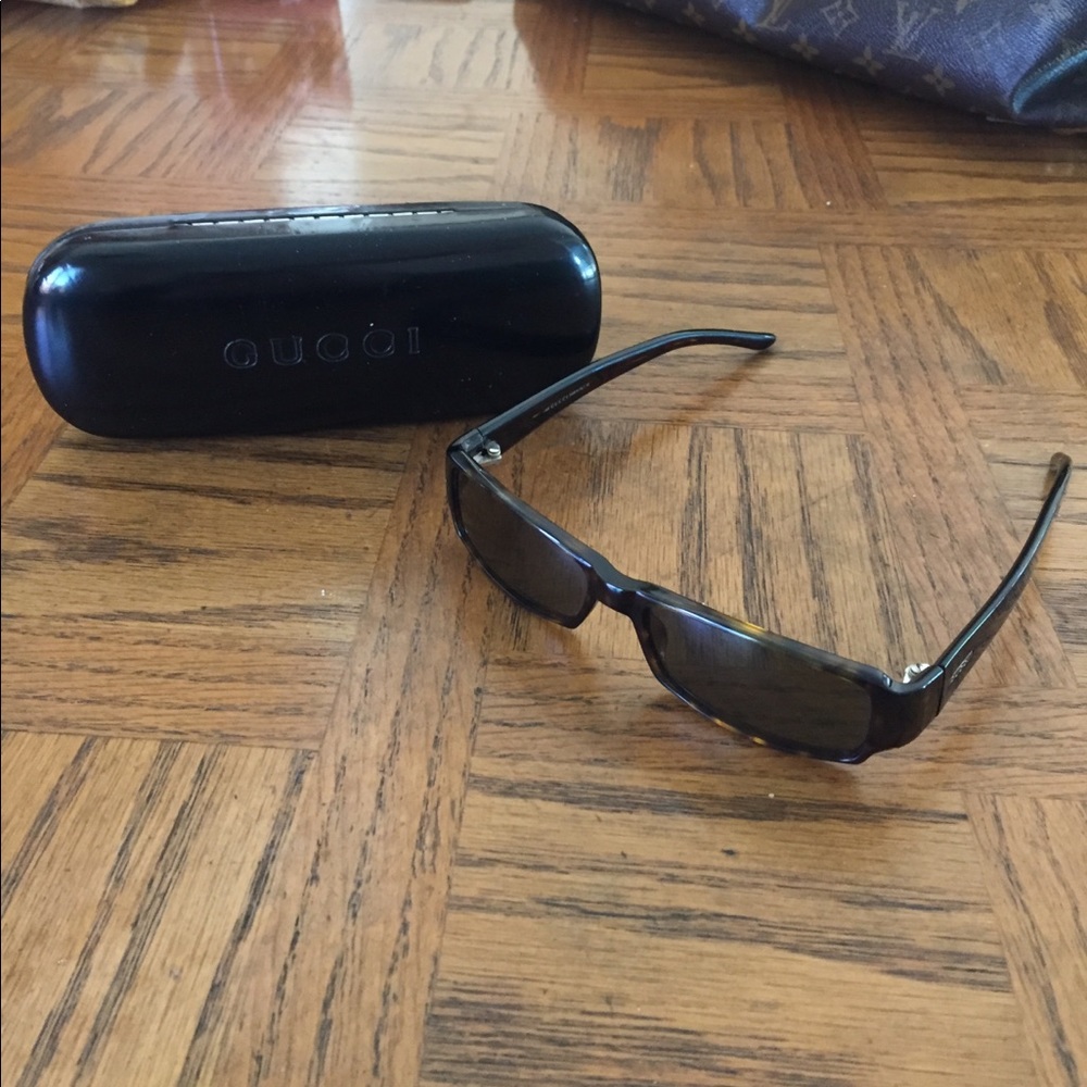 Gucci sunglasses - great condition