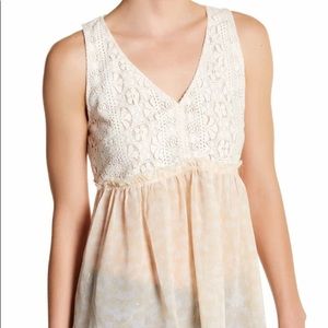 Melrose and Market | Keyhole Lace Tank