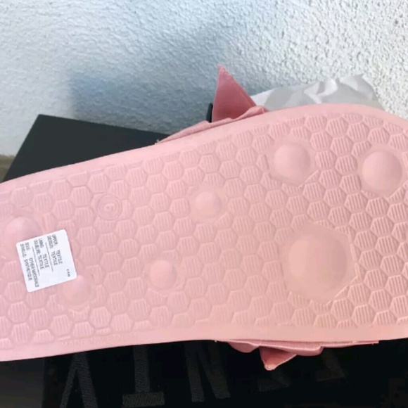 Fenty puma flip flops - Picture 4 of 6