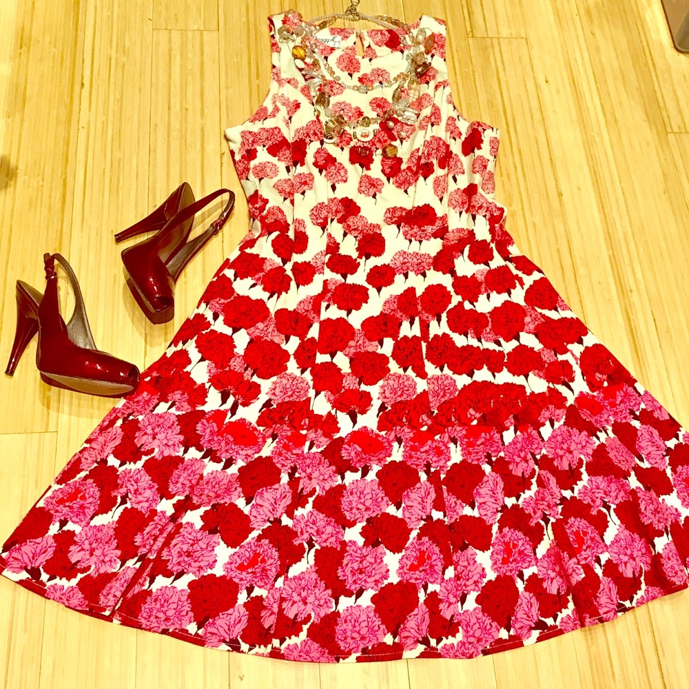 Maggy London petite "carnation" floral 👗