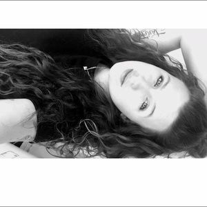 Meet your Posher, Brandy