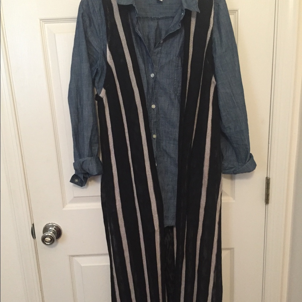 Lularoe black and white joy - unicorn!!