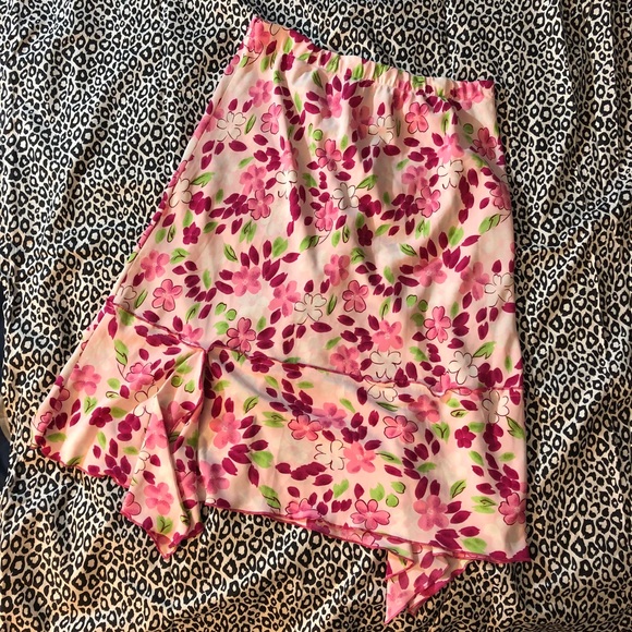Sag Harbor Dresses & Skirts - 🔥Sag harbor floral skirt