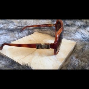 Ferragamo Classy Sunglasses