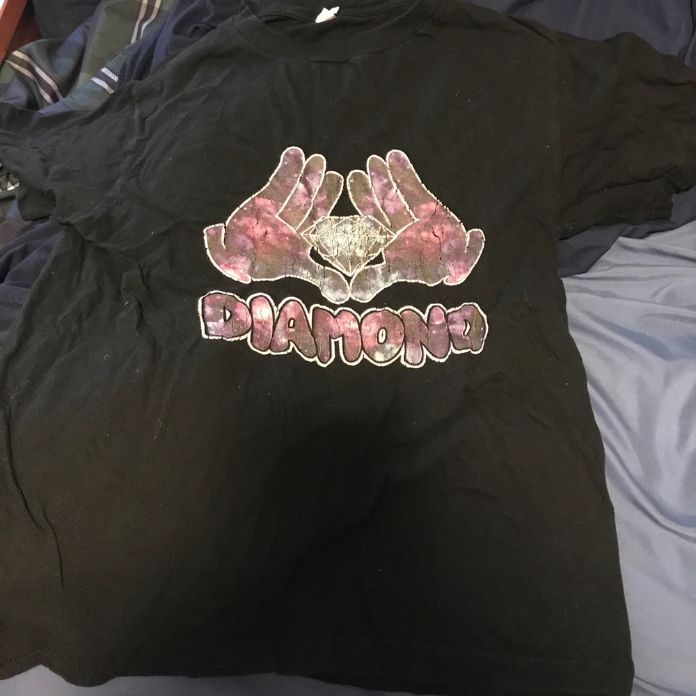Custom printed diamond tee