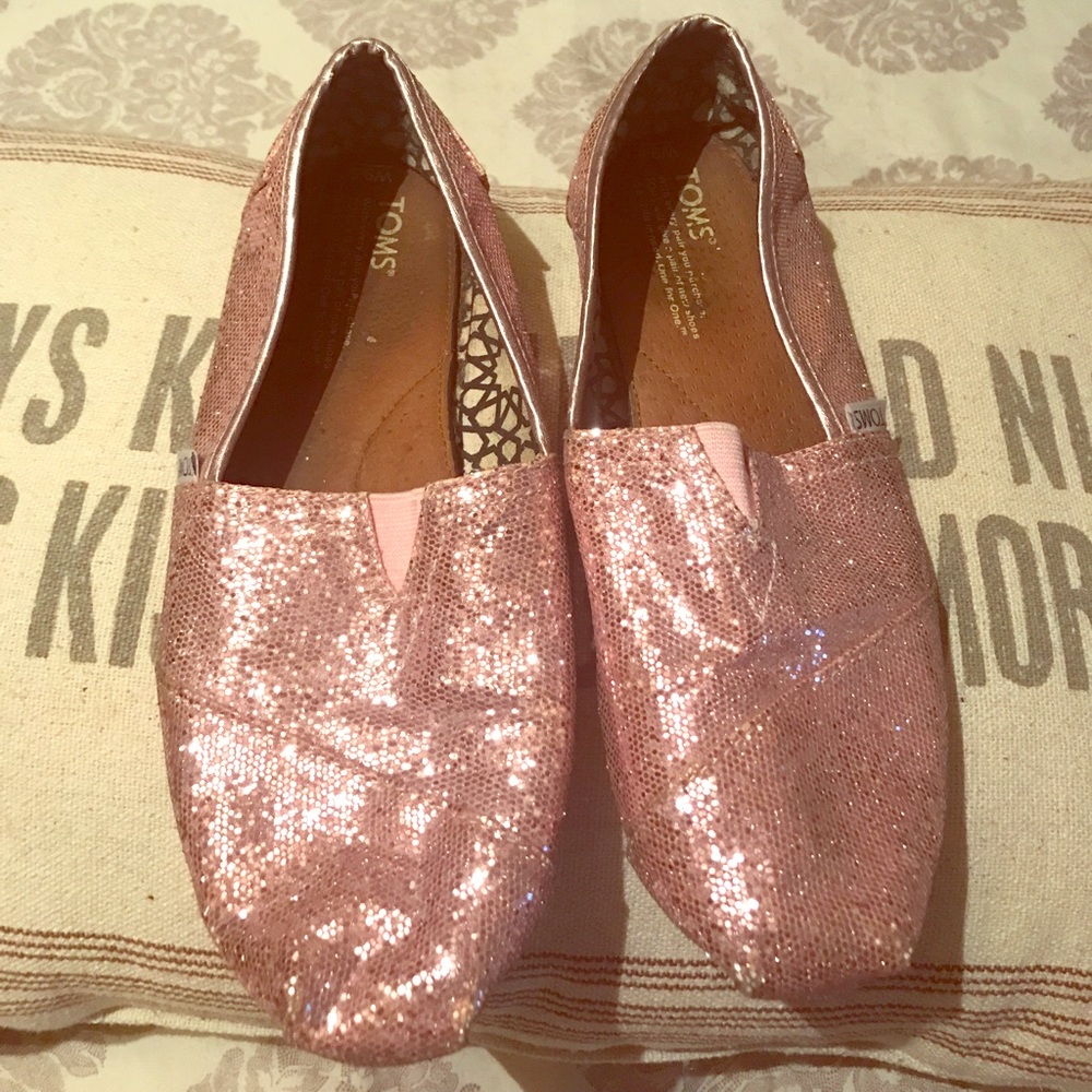 Toms pink sparkly shoes!!!