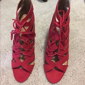 Nine West Size 8 suede red boot