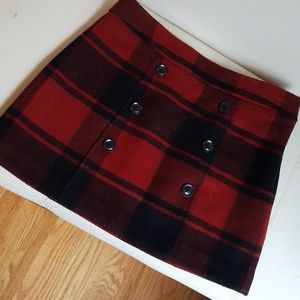 Wool skirt