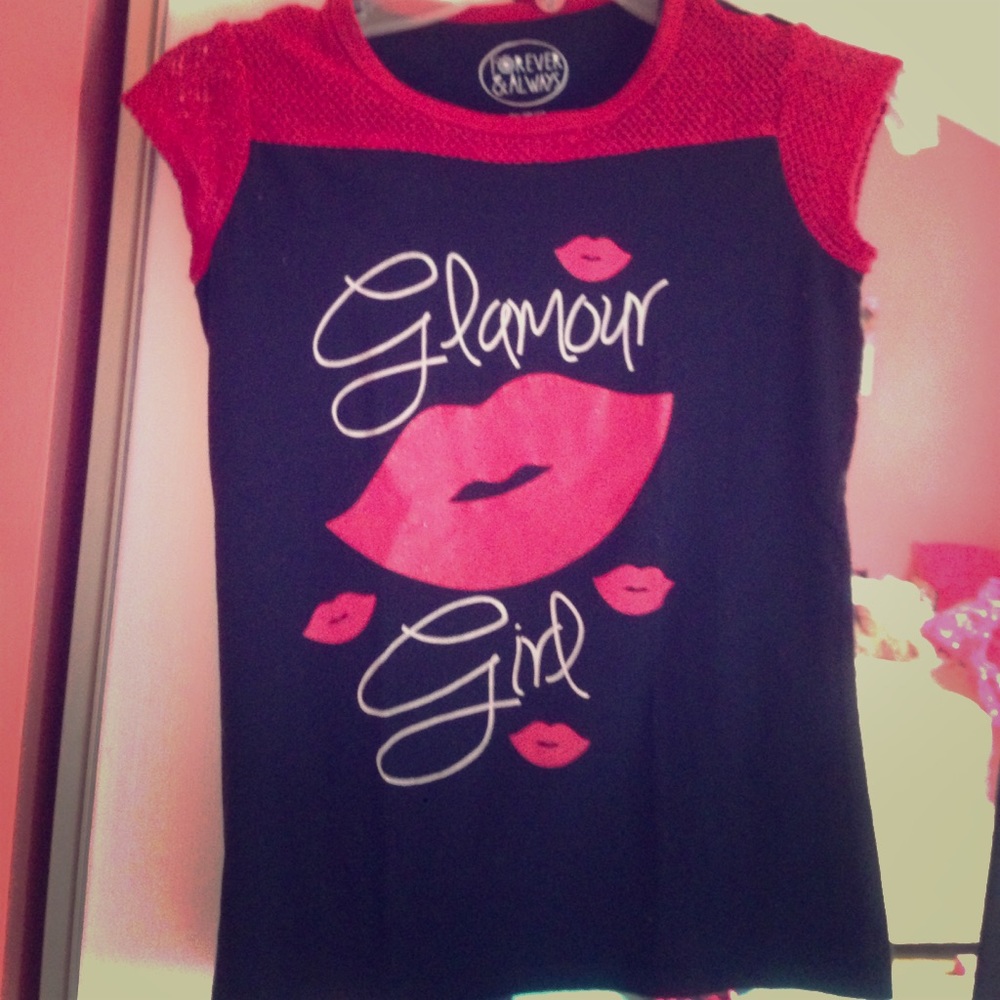 Black and red t-shirt