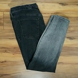 Gently worn Mossimo ombre jeggings size 18