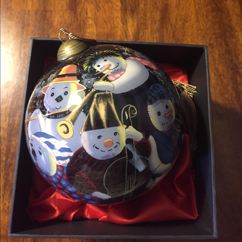 Glass ball