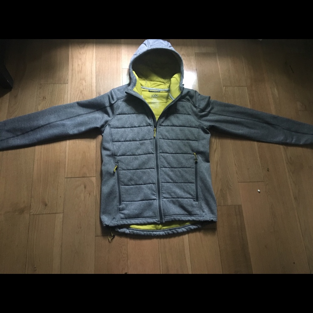 Men's small LL bean polyester jacket