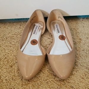 Nude flats