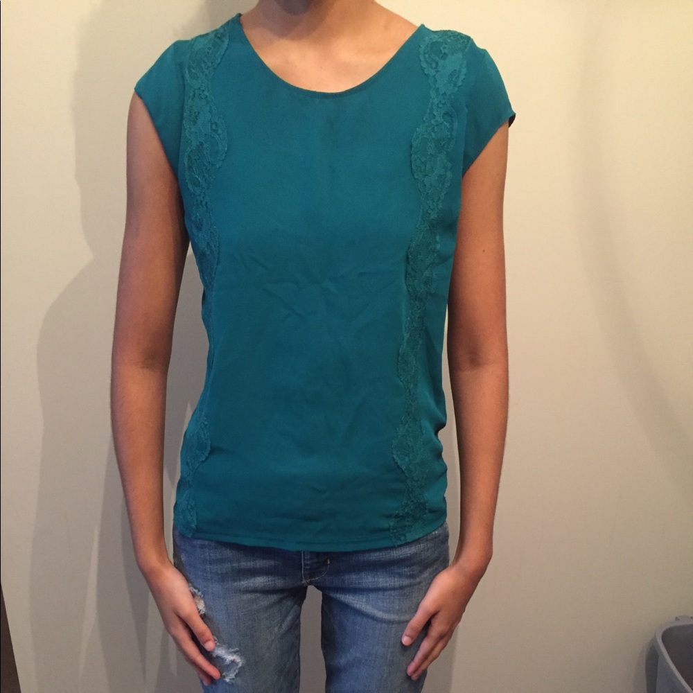 The Limited Top