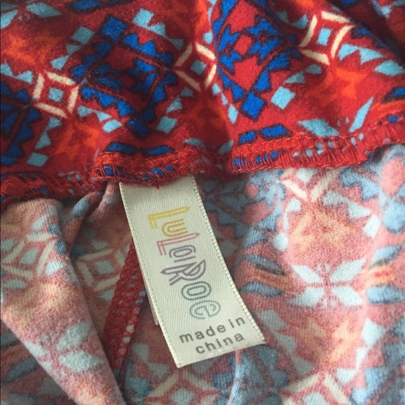 LuLaRoe Leggings- TC Tall and Curvy Red Blue - Picture 3 of 6