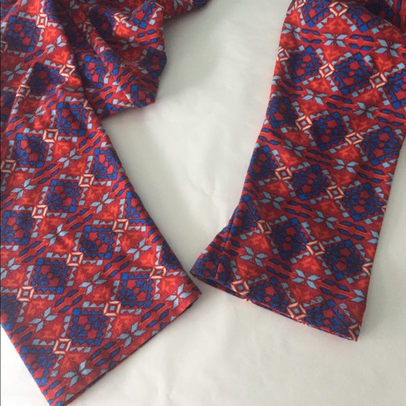 LuLaRoe Leggings- TC Tall and Curvy Red Blue - Picture 6 of 6