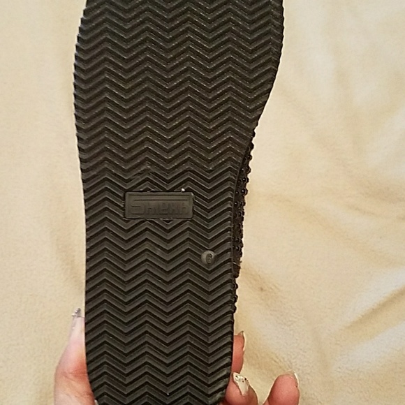 SOLD! SOLD! SOLD! - Picture 6 of 6