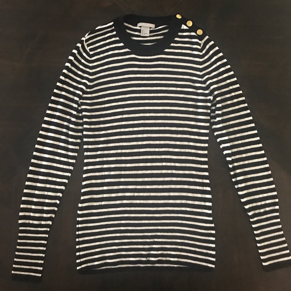 ❌SOLD❌H & M Black White Striped Gold Sweater Small