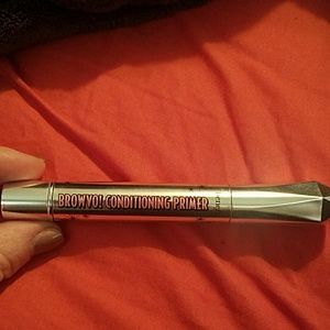 Benefit Browvo! Conditioning Primer