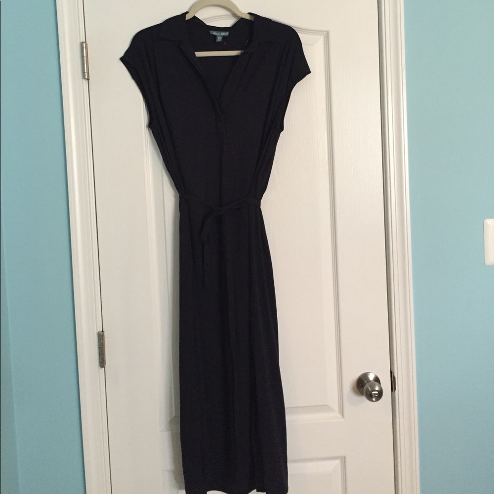 Long 48" sleeveless dark navy blue dress, sized 10