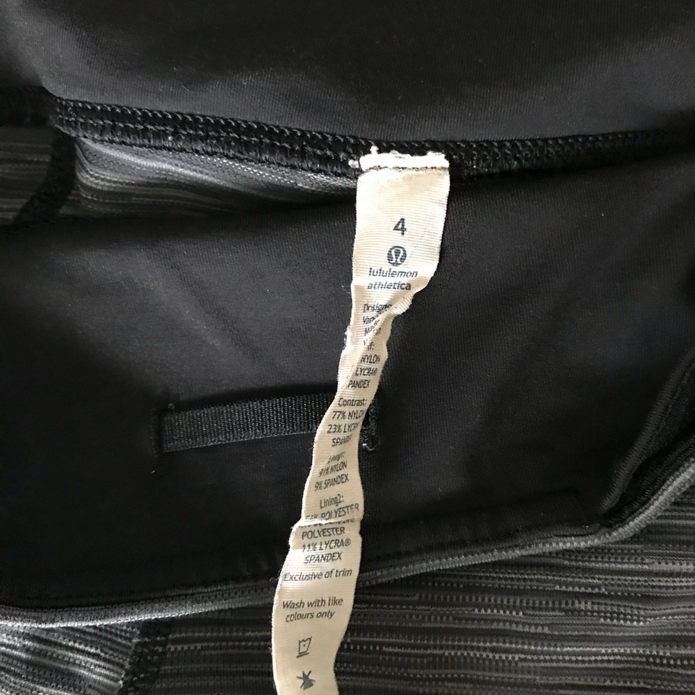 Lululemon size 4