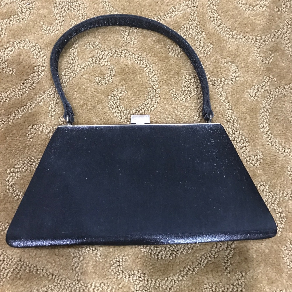 👛 - Picture 3 of 6