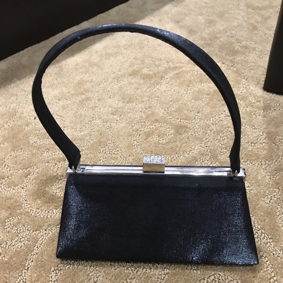 ๐ - Picture 1 of 6