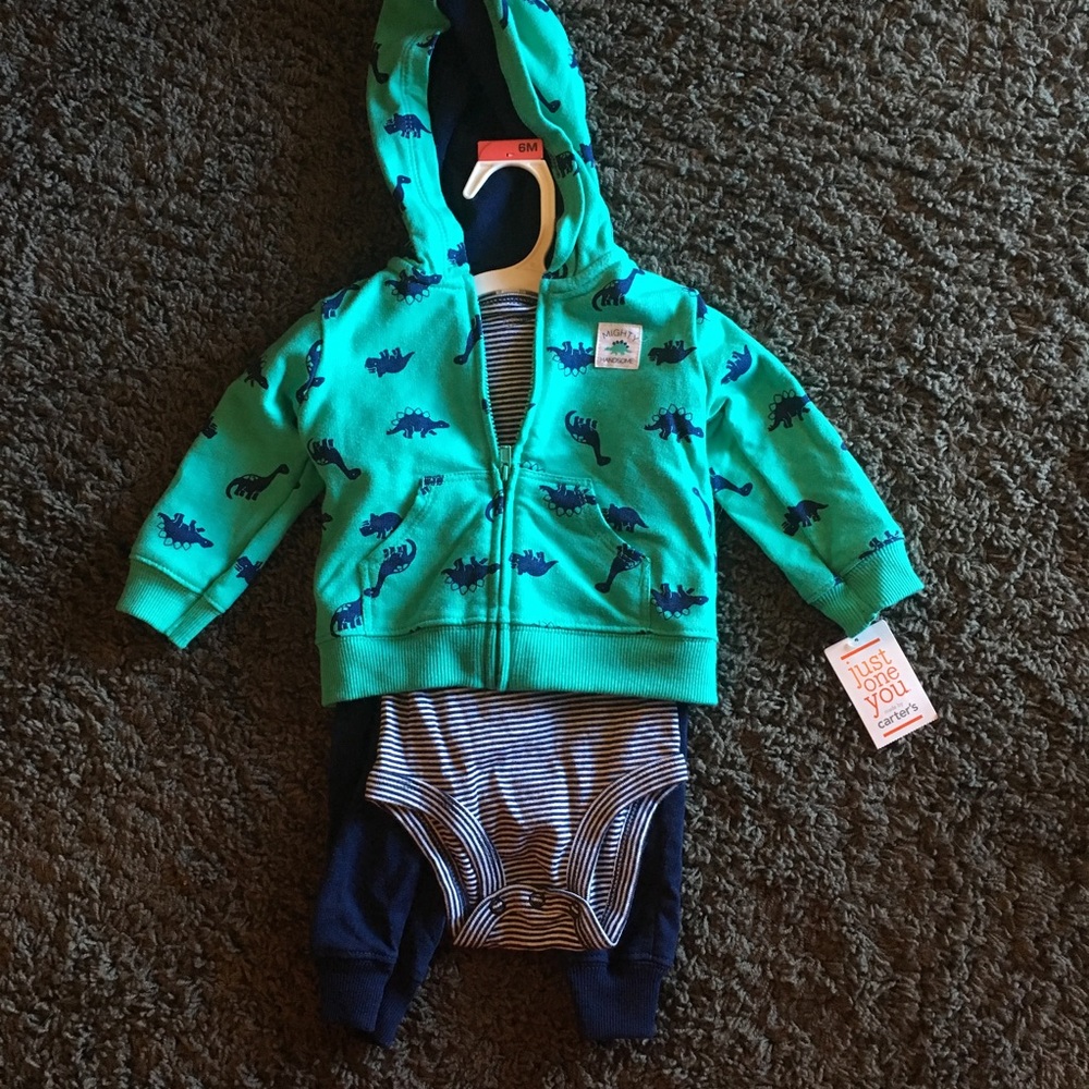 Three piece Baby outfit (hoodie/onesie/sweatpants)