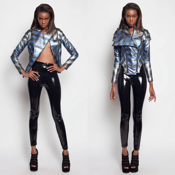 Shiny Black PVC Leggings - Picture 3 of 4