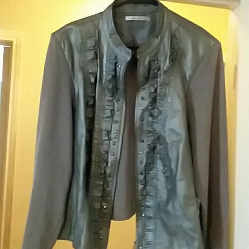 A 100% leather jacket size 2x