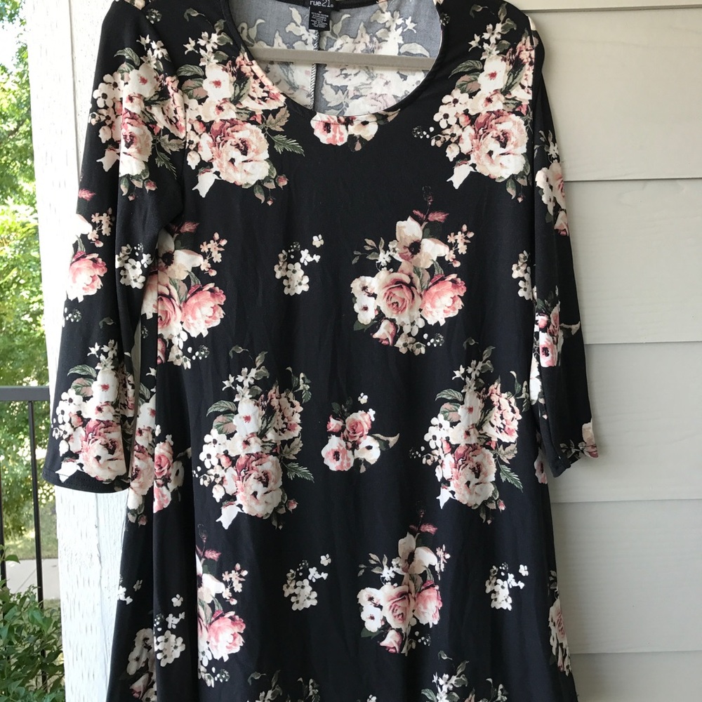 Buttery Soft Floral Tunic