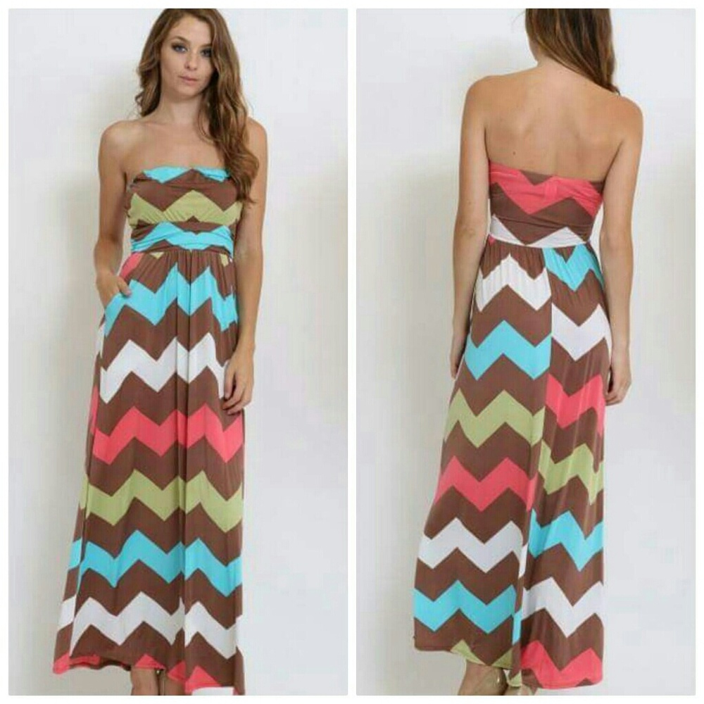 STRAPLESS MULTI CHEVRON MAXI