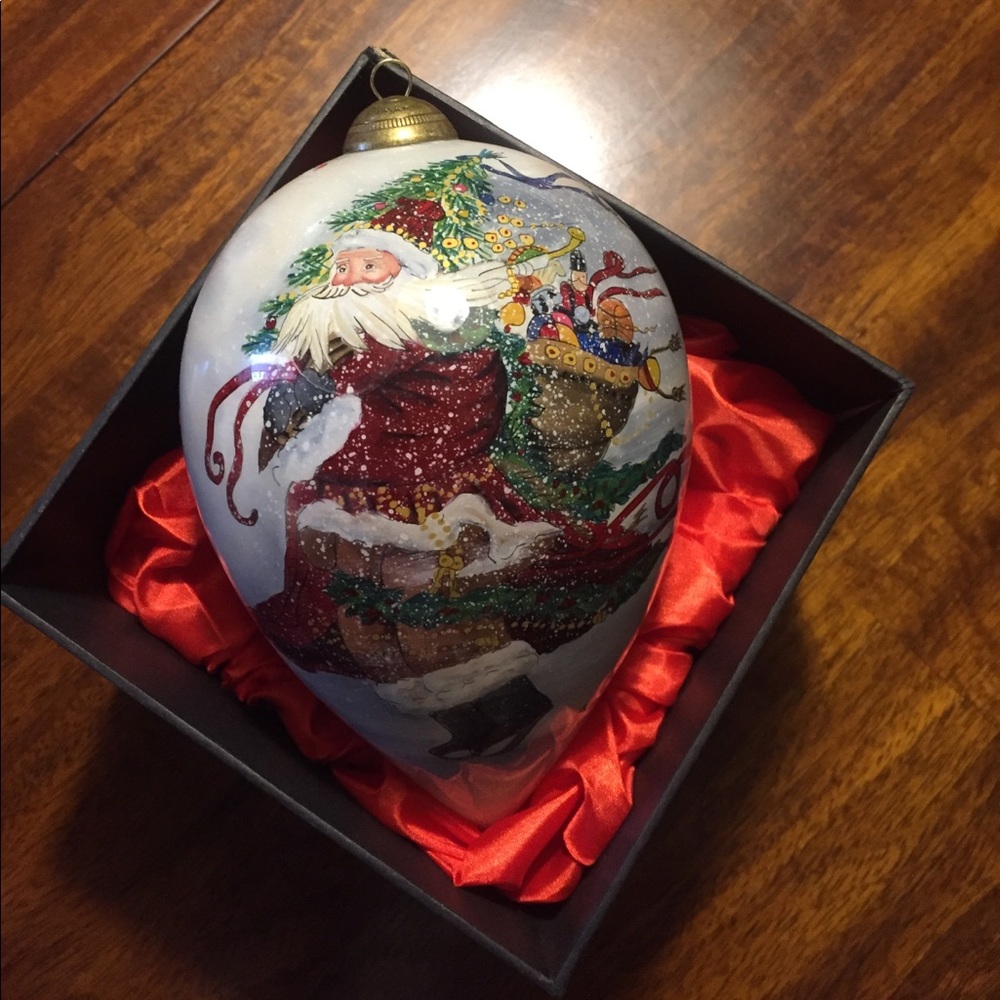 Glass ball