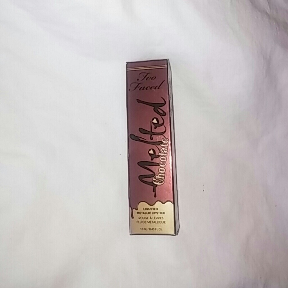 Too Faced Melted lipstick