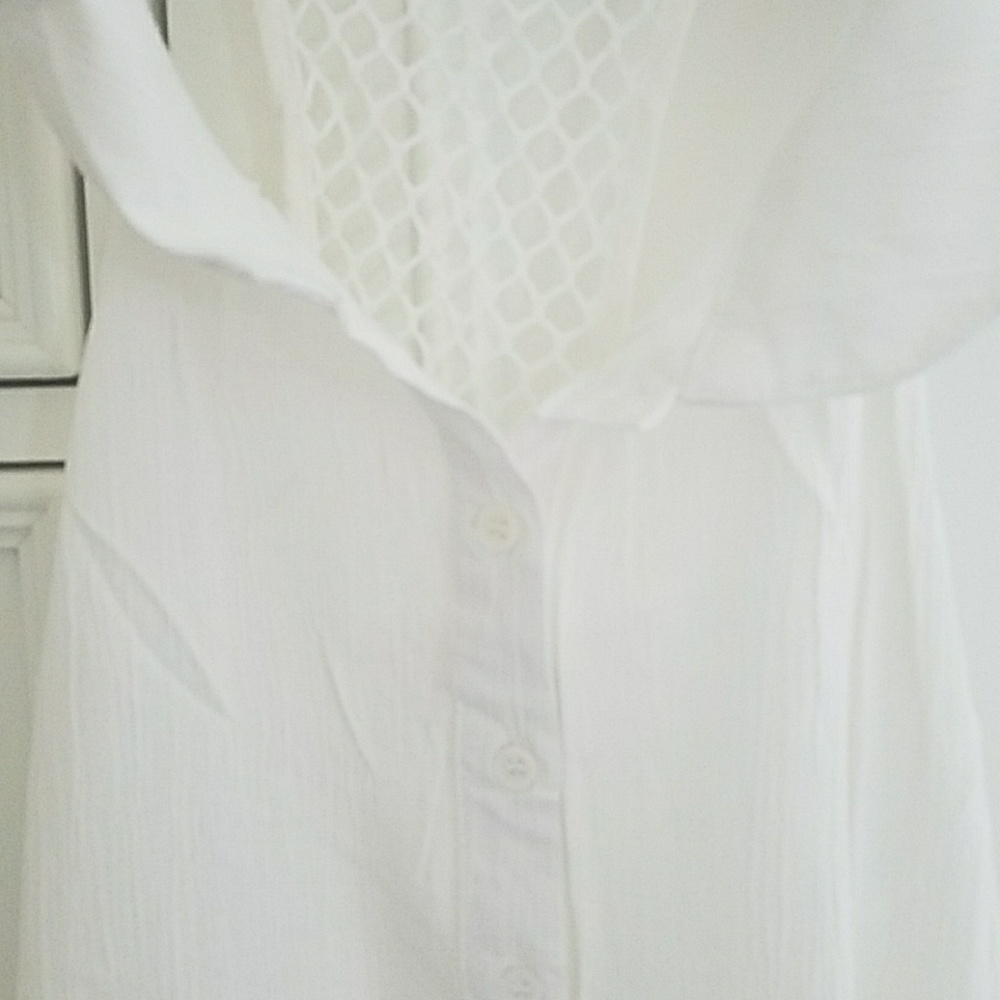 💕HOST PICK 💕 9/5 Gorgeous Sleeveless Trapeze Top - Picture 3 of 7